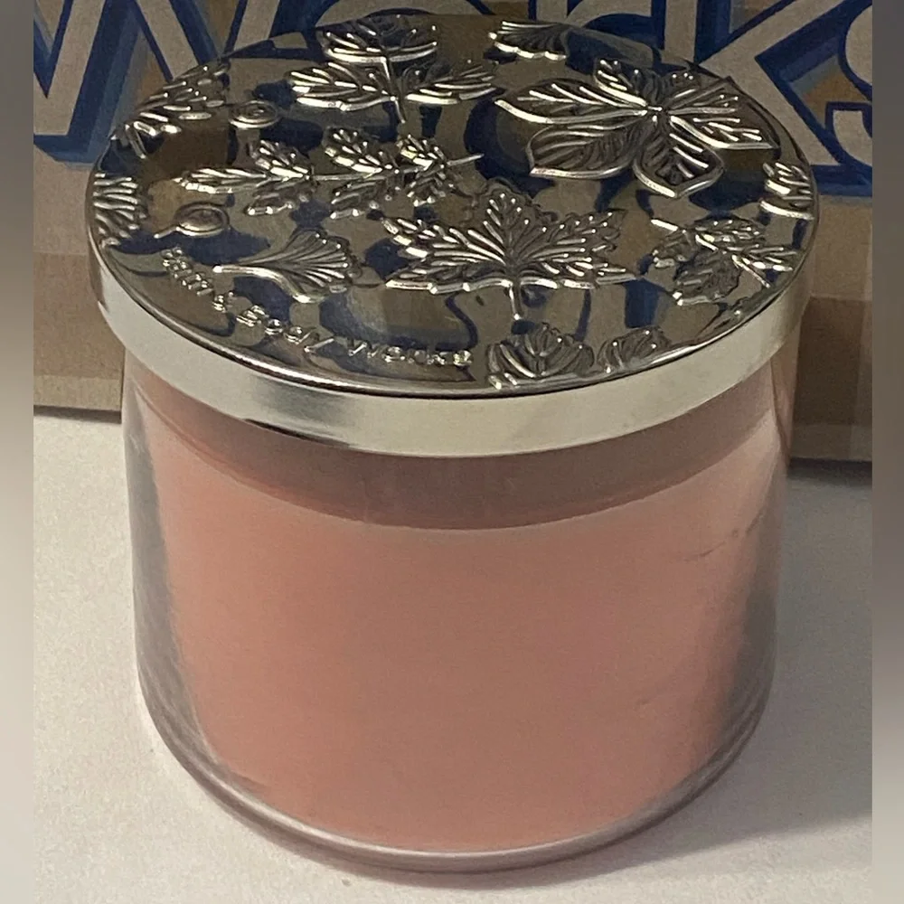 Bath & Body Works Chestnut Glazed Croissant Three Wick Scented Candle